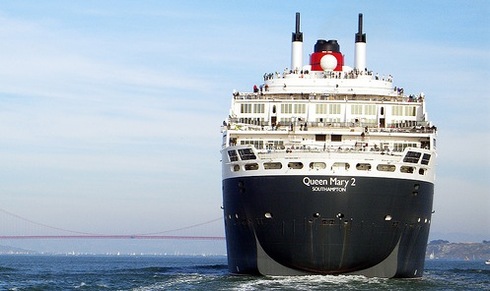 QM2 A View From The Stern