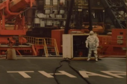 firefighting-support-rig-Tharos-1980 Firefighting Support Vessel MSV Tharos - Transocean Marianas